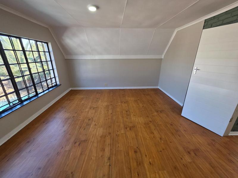 5 Bedroom Property for Sale in Freeway Park Gauteng