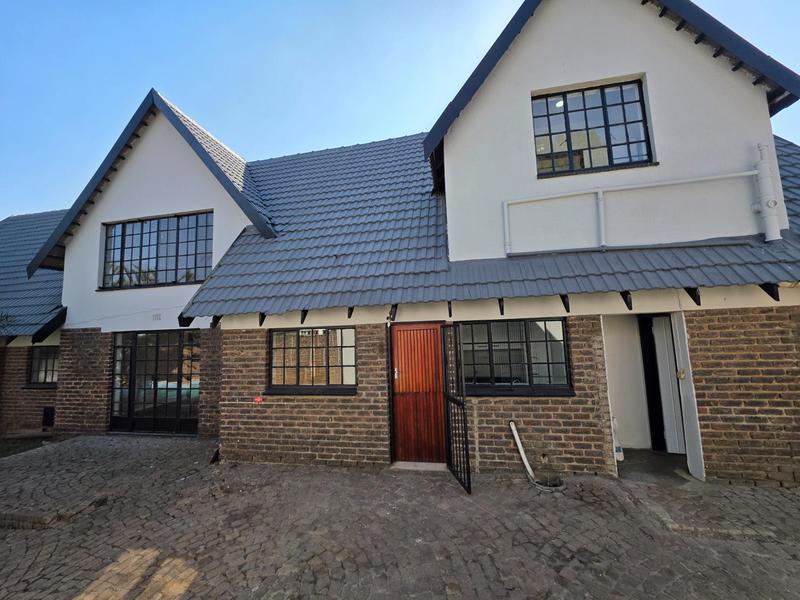 5 Bedroom Property for Sale in Freeway Park Gauteng