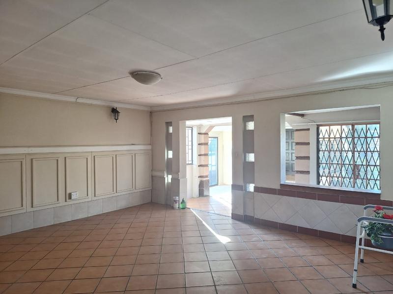 To Let 4 Bedroom Property for Rent in Dalpark Gauteng