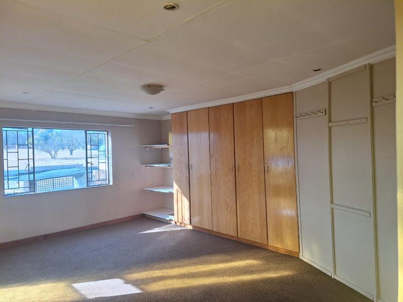 To Let 4 Bedroom Property for Rent in Dalpark Gauteng