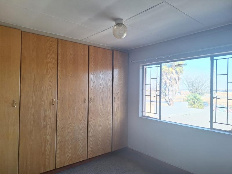 To Let 4 Bedroom Property for Rent in Dalpark Gauteng
