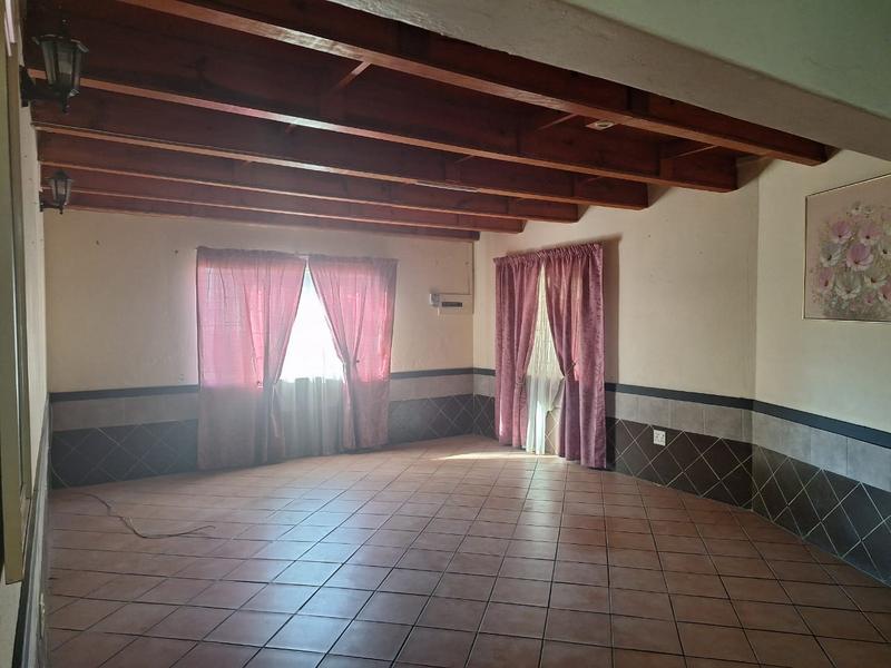 To Let 4 Bedroom Property for Rent in Dalpark Gauteng
