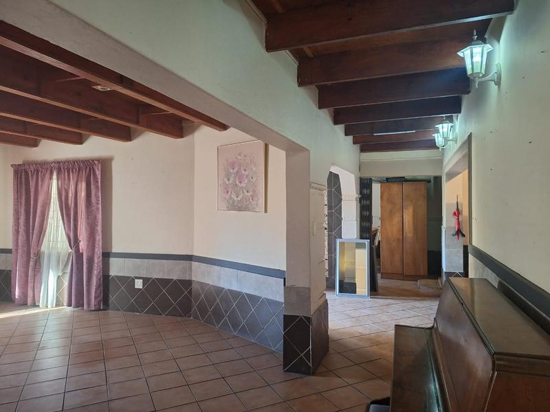 To Let 4 Bedroom Property for Rent in Dalpark Gauteng