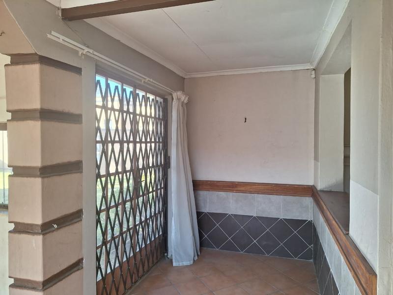 To Let 4 Bedroom Property for Rent in Dalpark Gauteng