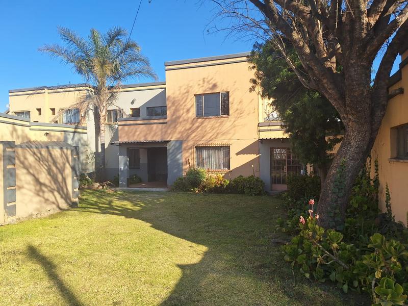 To Let 4 Bedroom Property for Rent in Dalpark Gauteng