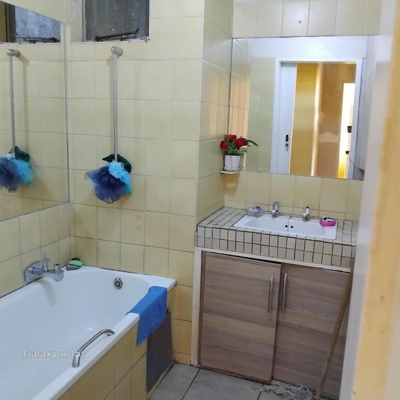 2 Bedroom Property for Sale in Pretoria Central Gauteng