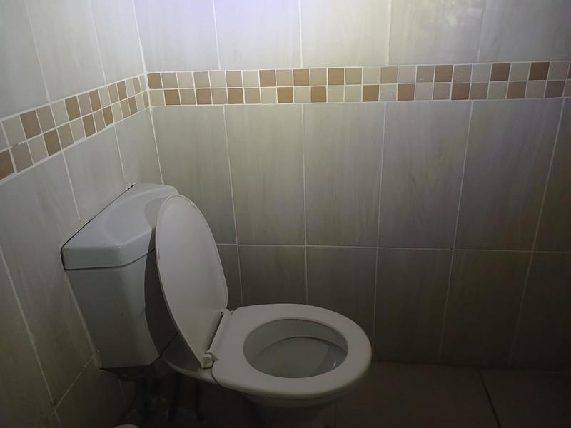 2 Bedroom Property for Sale in Clayville Gauteng