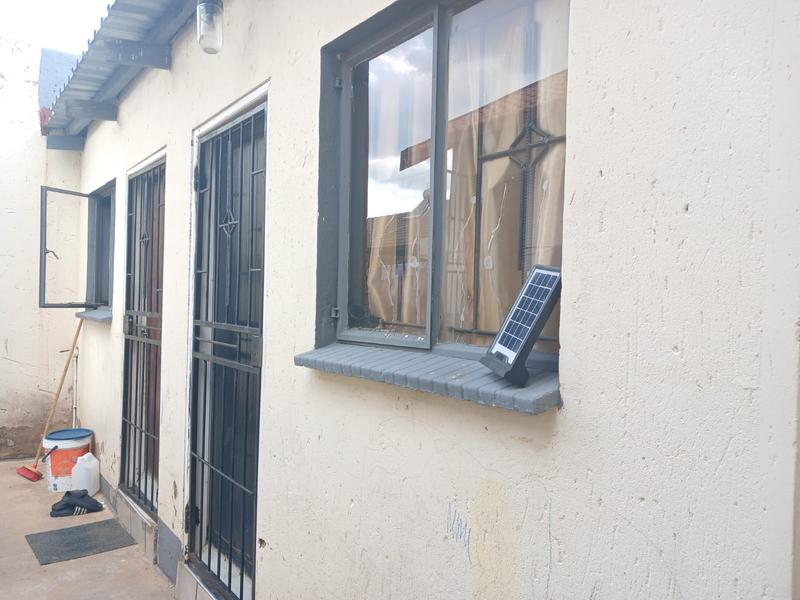 4 Bedroom Property for Sale in Tembisa Gauteng