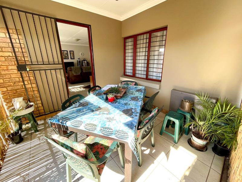 3 Bedroom Property for Sale in Chancliff Ridge Gauteng