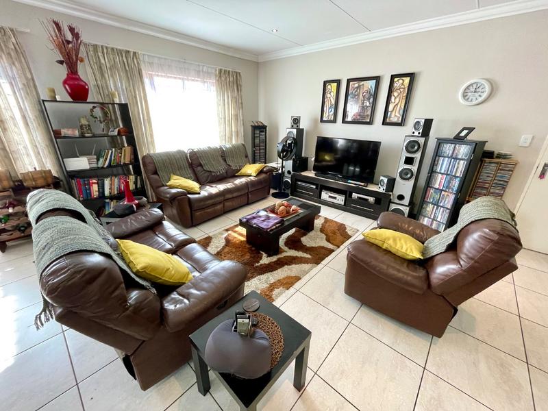 3 Bedroom Property for Sale in Chancliff Ridge Gauteng