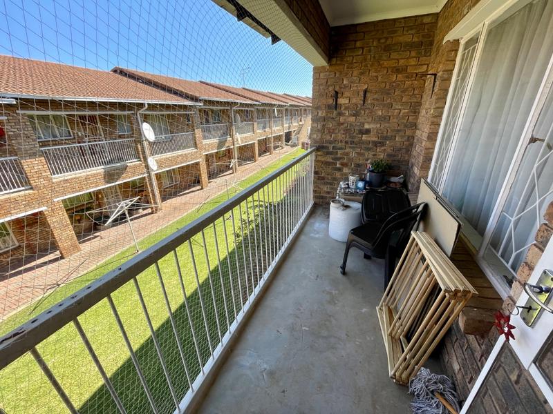 2 Bedroom Property for Sale in Krugersdorp North Gauteng