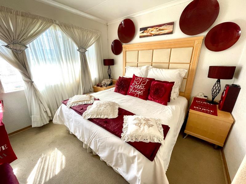 2 Bedroom Property for Sale in Krugersdorp North Gauteng