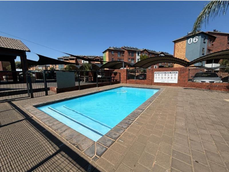 2 Bedroom Property for Sale in Montana Tuine Gauteng