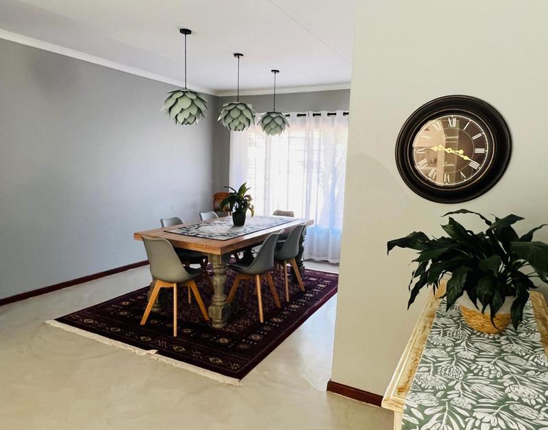 4 Bedroom Property for Sale in Hennopspark Gauteng