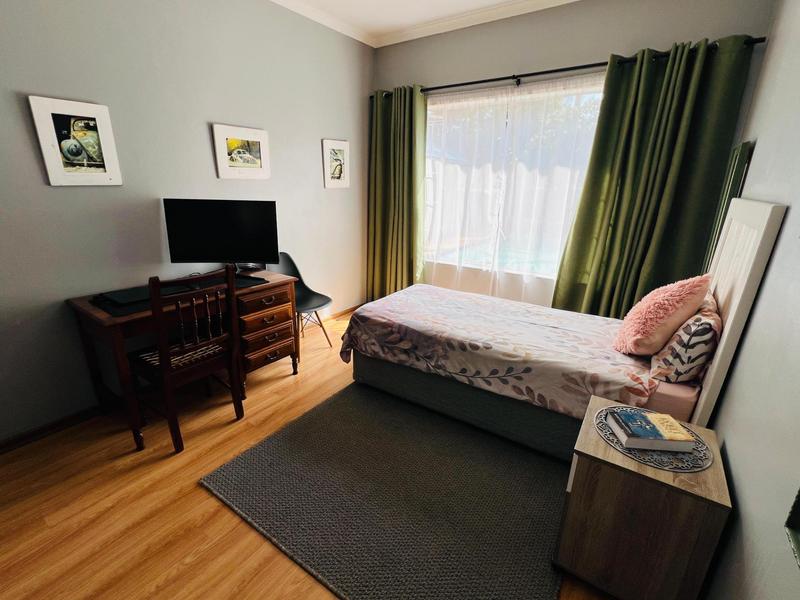 4 Bedroom Property for Sale in Hennopspark Gauteng
