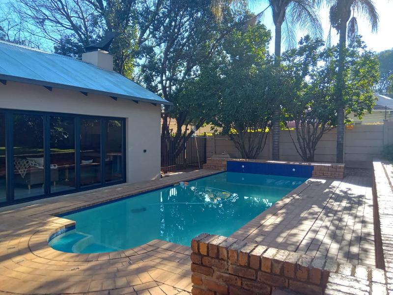 4 Bedroom Property for Sale in Hennopspark Gauteng