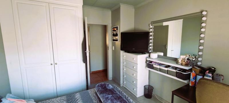 3 Bedroom Property for Sale in Amberfield Gauteng