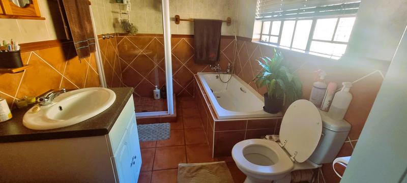 3 Bedroom Property for Sale in Amberfield Gauteng