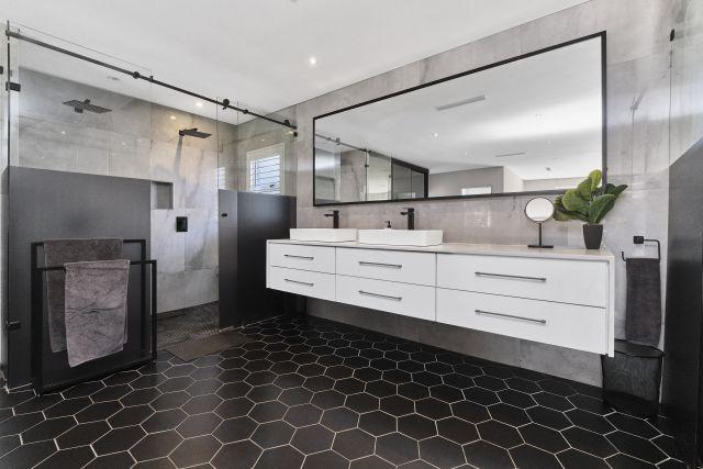To Let 4 Bedroom Property for Rent in Sunninghill Gauteng