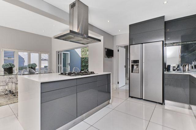 To Let 4 Bedroom Property for Rent in Sunninghill Gauteng