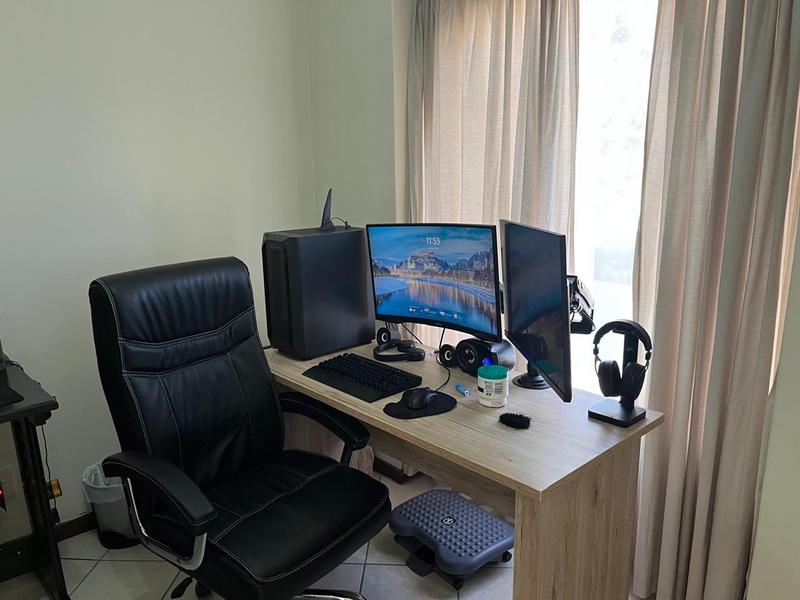 2 Bedroom Property for Sale in Equestria Gauteng