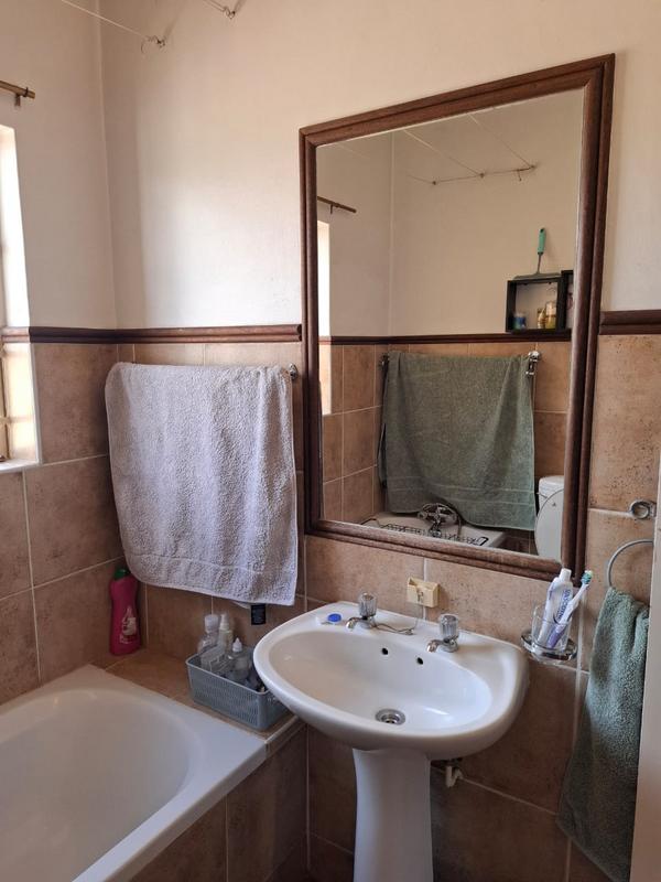 2 Bedroom Property for Sale in Olympus Gauteng