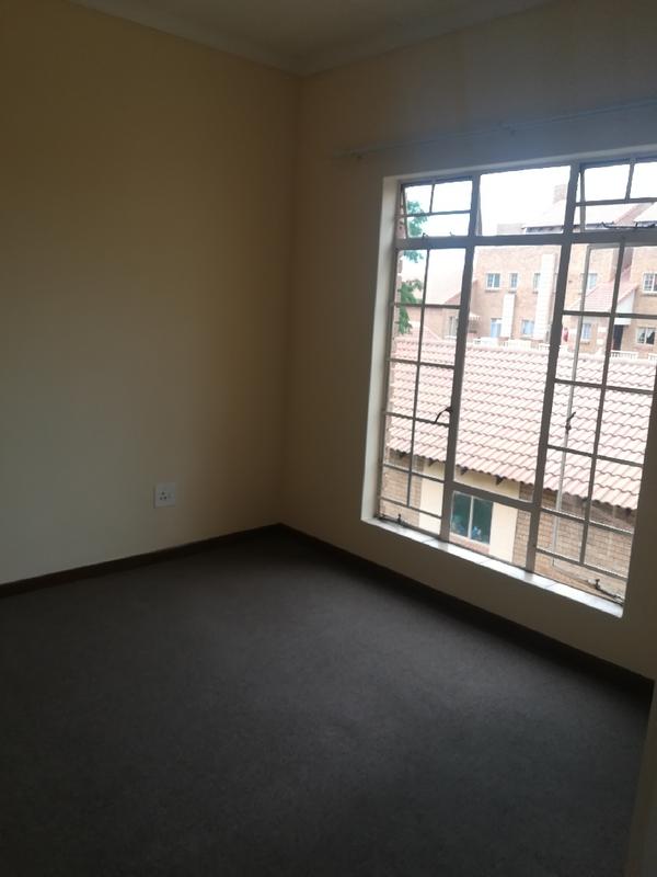 2 Bedroom Property for Sale in Olympus Gauteng