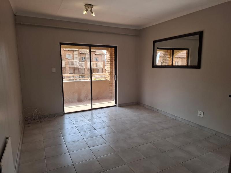 2 Bedroom Property for Sale in Olympus Gauteng