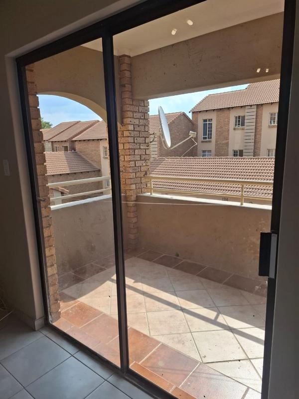 2 Bedroom Property for Sale in Olympus Gauteng