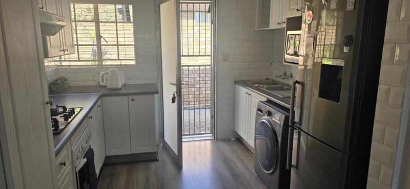 2 Bedroom Property for Sale in Magalieskruin Gauteng