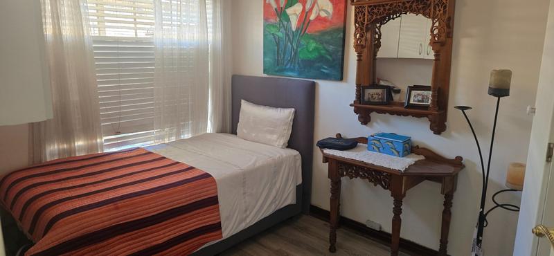 2 Bedroom Property for Sale in Magalieskruin Gauteng