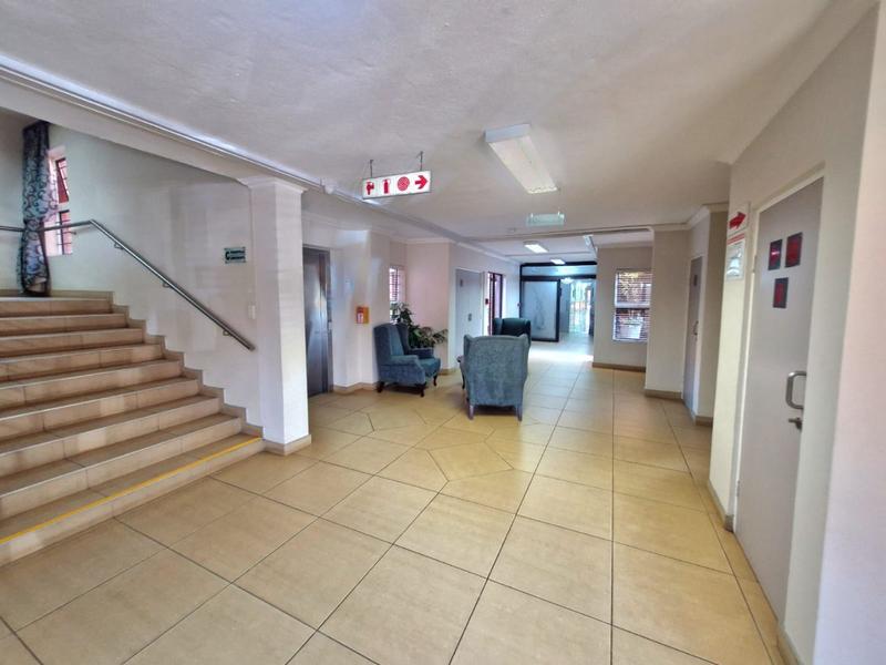 1 Bedroom Property for Sale in Montana Gauteng
