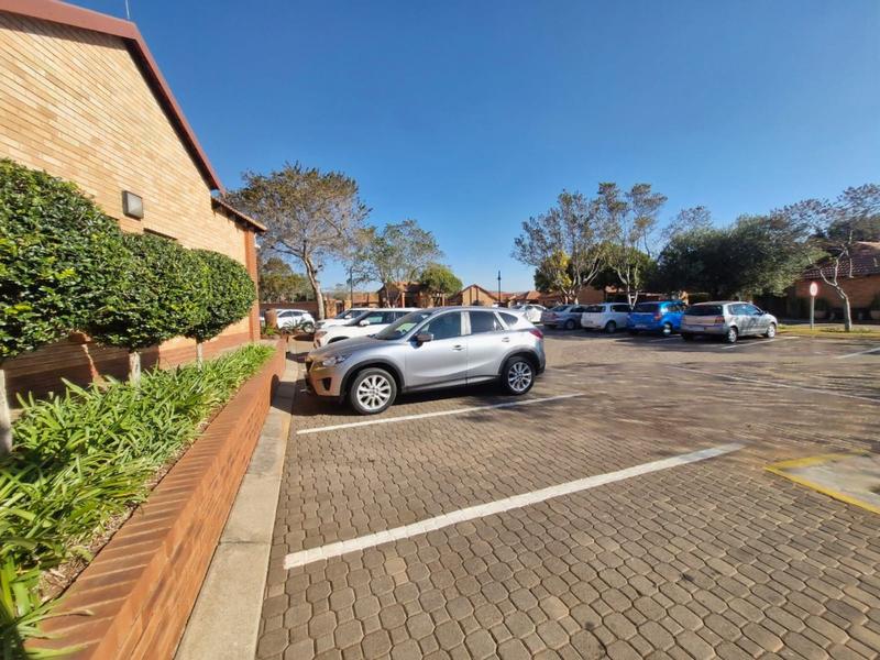 1 Bedroom Property for Sale in Montana Gauteng
