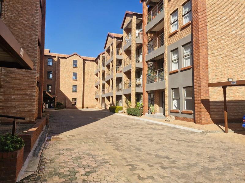 1 Bedroom Property for Sale in Montana Gauteng