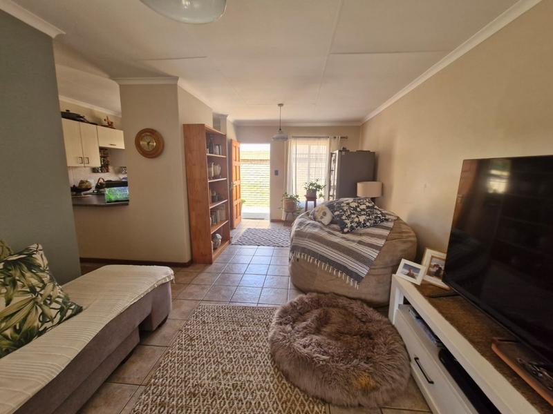 2 Bedroom Property for Sale in Sinoville Gauteng