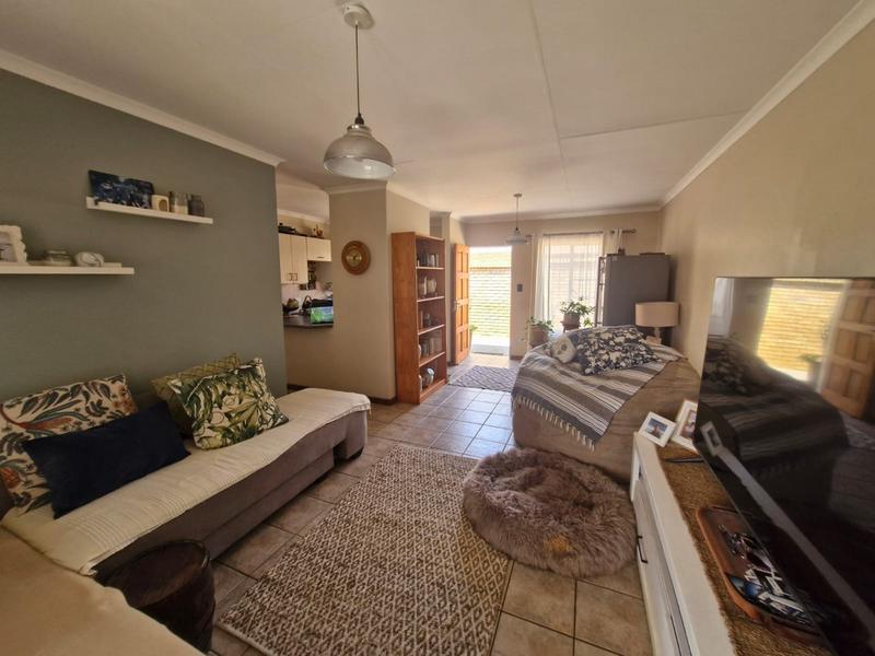 2 Bedroom Property for Sale in Sinoville Gauteng