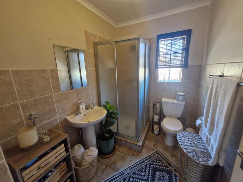 2 Bedroom Property for Sale in Sinoville Gauteng
