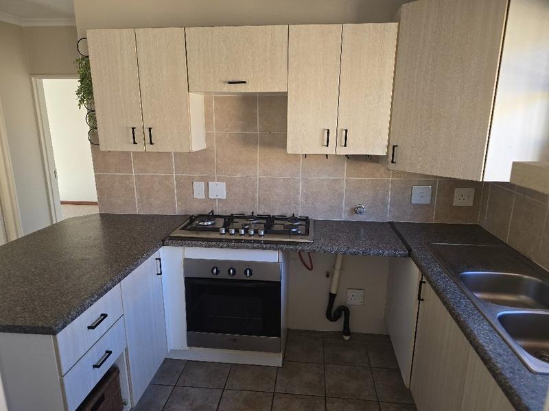 2 Bedroom Property for Sale in Sinoville Gauteng