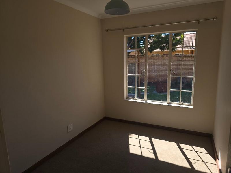 2 Bedroom Property for Sale in Sinoville Gauteng