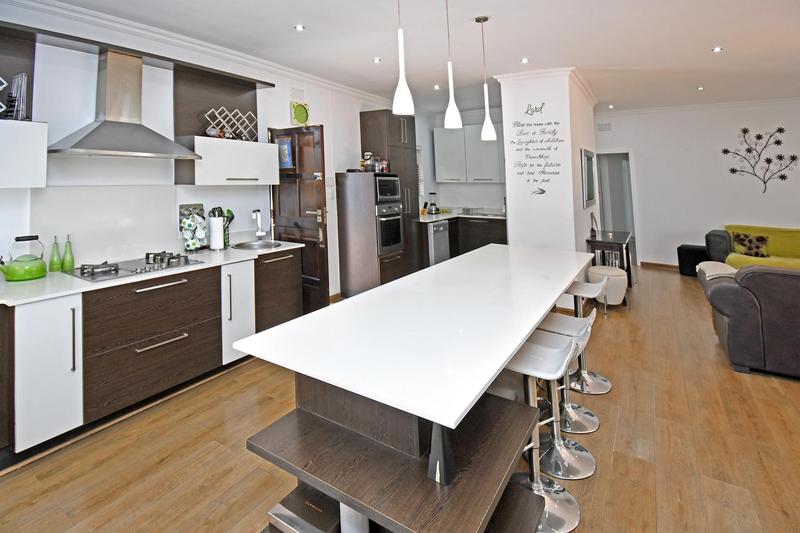 6 Bedroom Property for Sale in Parkmore Gauteng