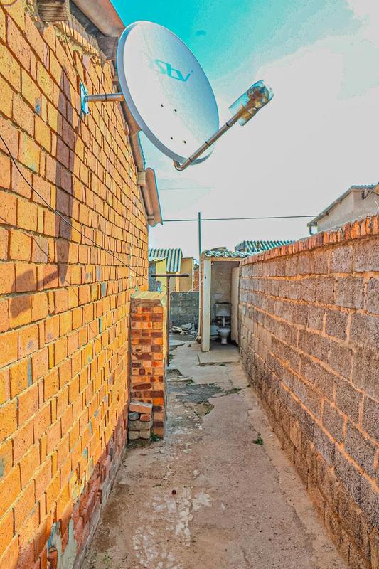 2 Bedroom Property for Sale in Tembisa Gauteng