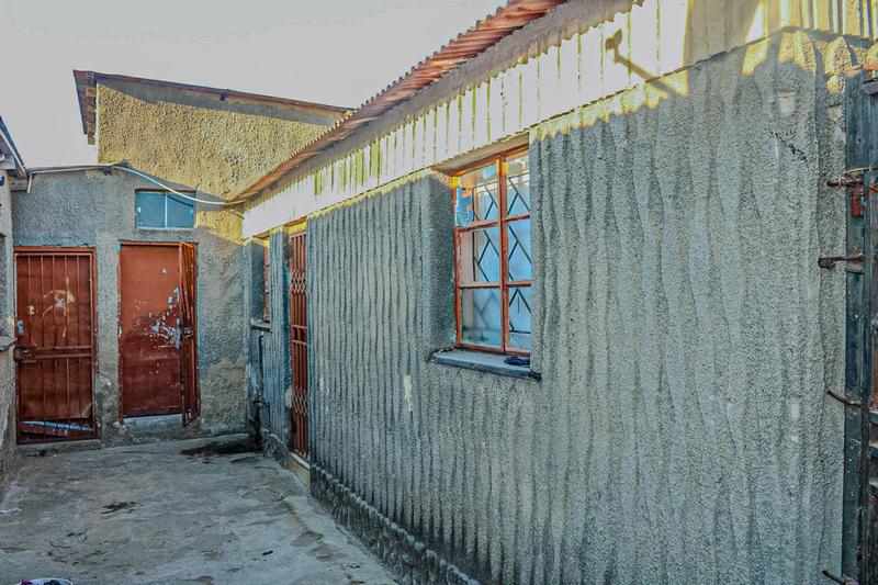 2 Bedroom Property for Sale in Tembisa Gauteng