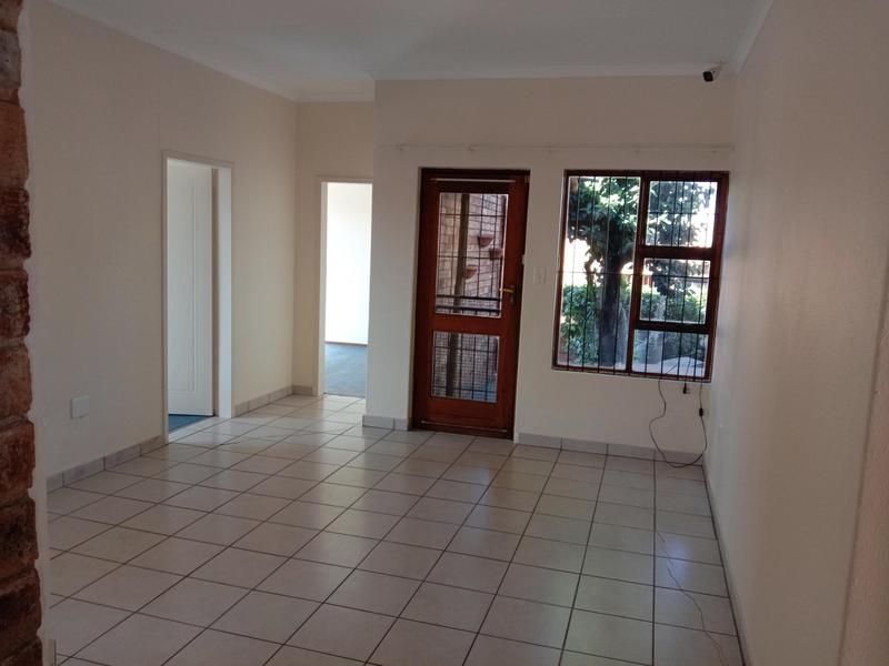 3 Bedroom Property for Sale in Rangeview Gauteng