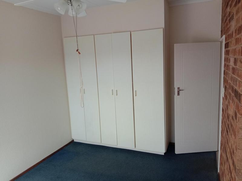 3 Bedroom Property for Sale in Rangeview Gauteng