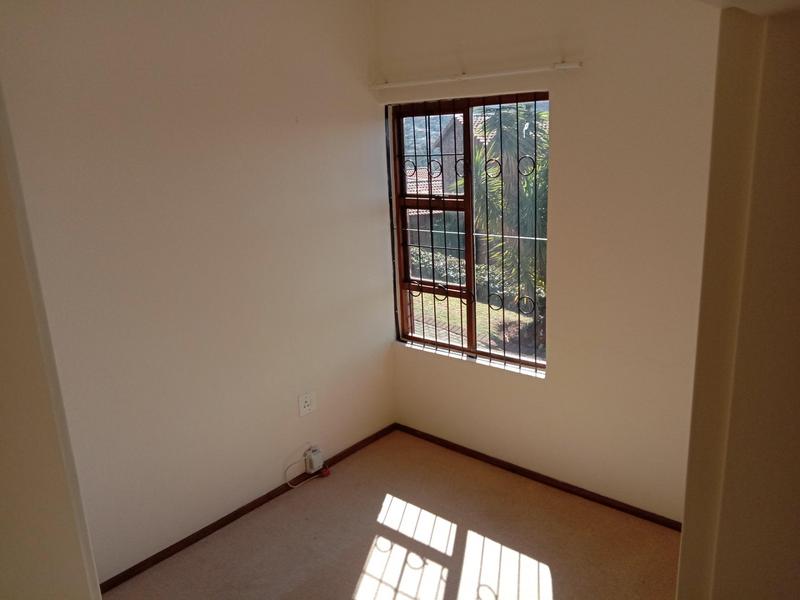 3 Bedroom Property for Sale in Rangeview Gauteng