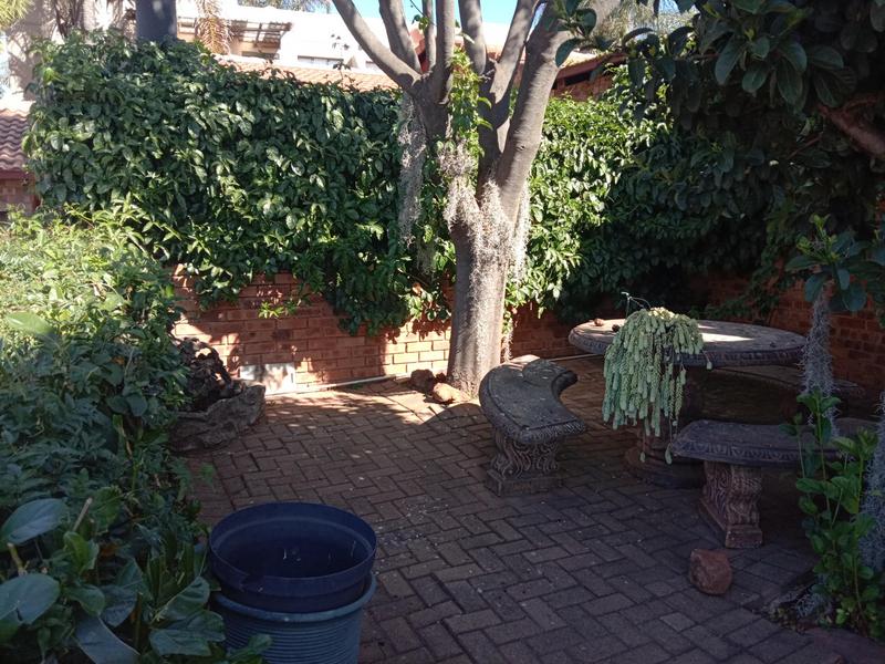 3 Bedroom Property for Sale in Rangeview Gauteng