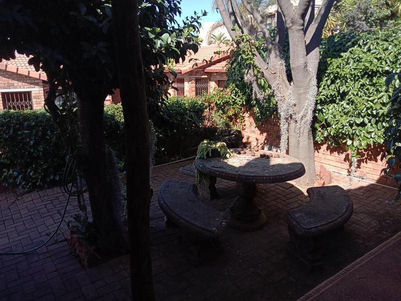 3 Bedroom Property for Sale in Rangeview Gauteng