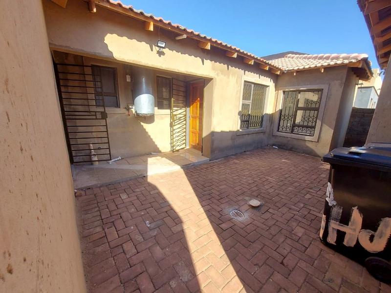 To Let 0 Bedroom Property for Rent in Glen Ridge Gauteng