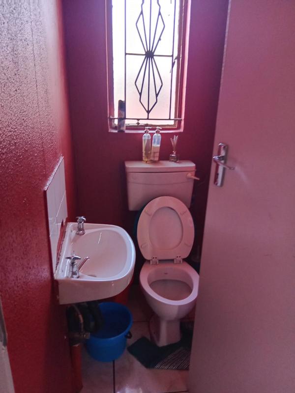 4 Bedroom Property for Sale in Naturena Gauteng