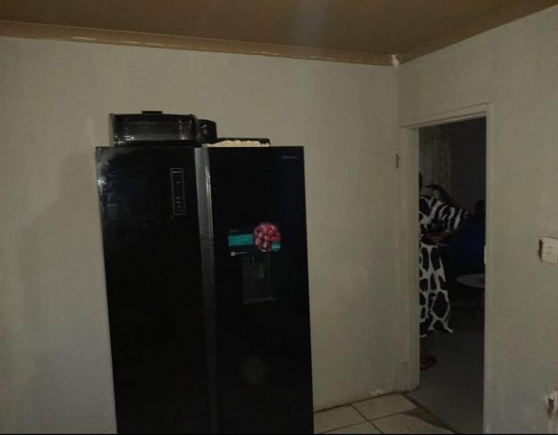 2 Bedroom Property for Sale in Molapo Gauteng